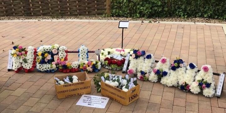 mums tributes (2)